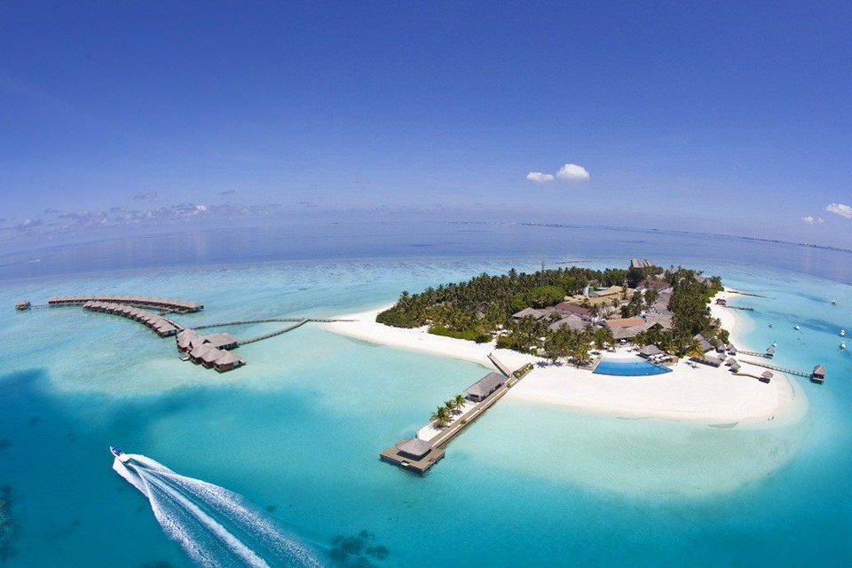 Velassaru-Maldives-Luxury-Resort_BonjourLife-com-7.jpg